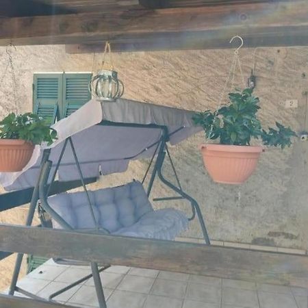 Casa Vacanze Alloro Mangia Bagian luar foto