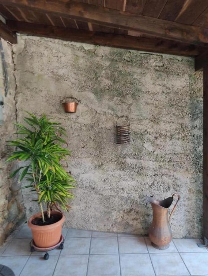 Casa Vacanze Alloro Mangia Bagian luar foto